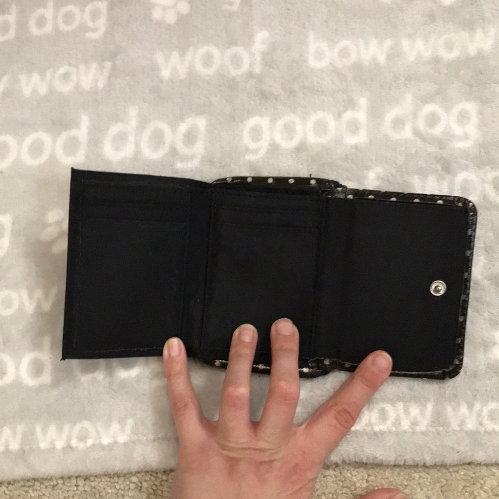 Wallet - Picture 2 of 3